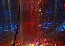 Выдув и сброс конфетти